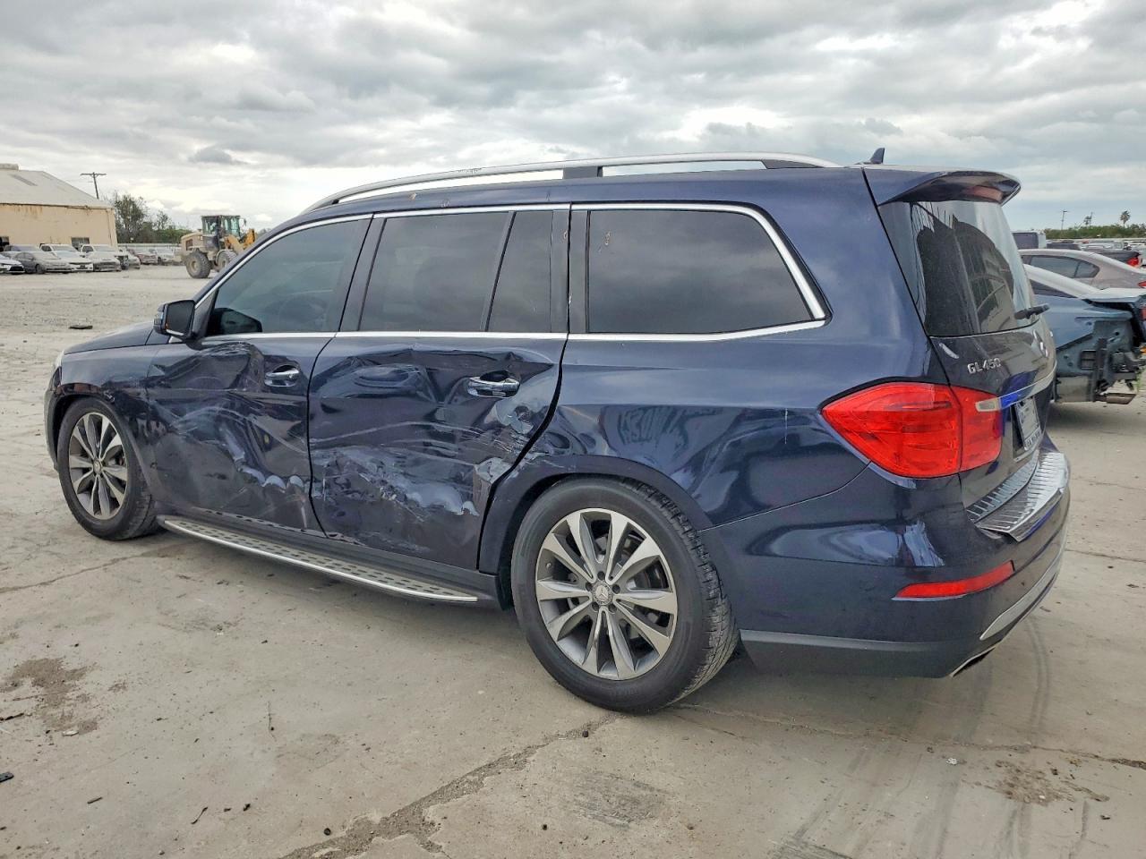 2014 Mercedes-Benz Gl 450 4Matic - Фото 2