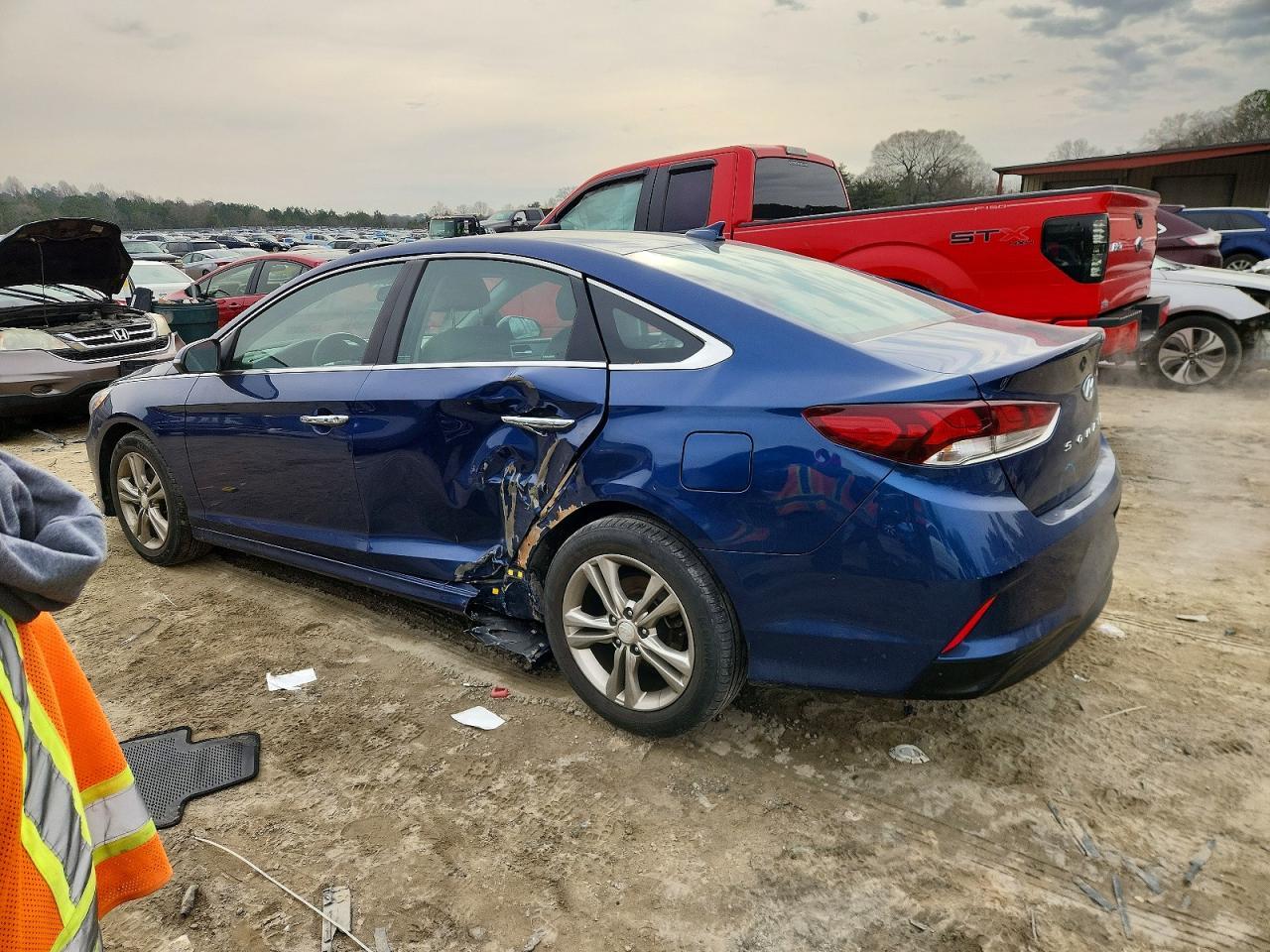 2019 Hyundai Sonata - Image 2