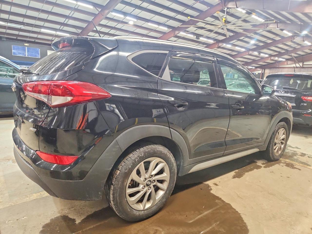 2017 Hyundai Tucson Limited - Image 3