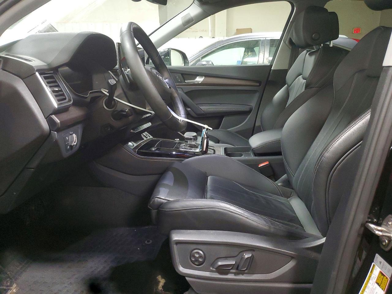 2024 Audi Q5 Premium Plus 45 - Image 7