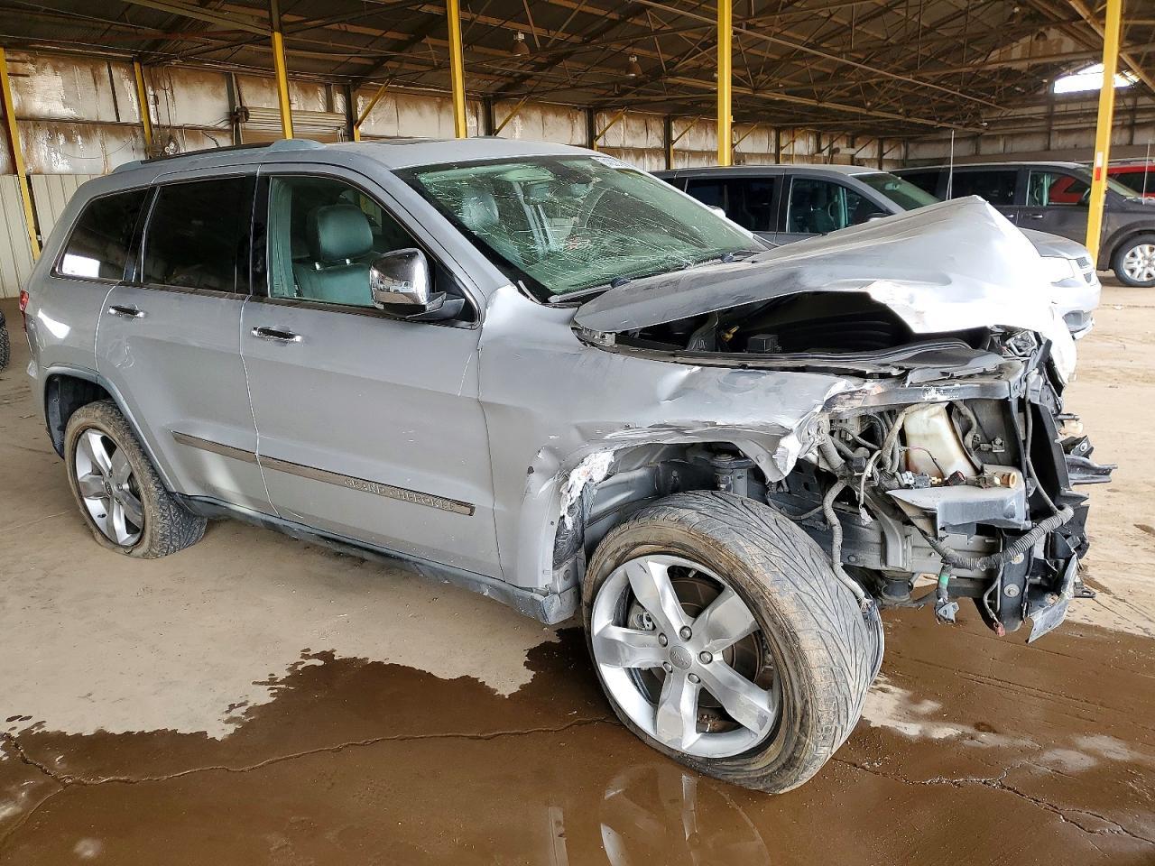 2012 Jeep Grand Cherokee Limited - Image 4