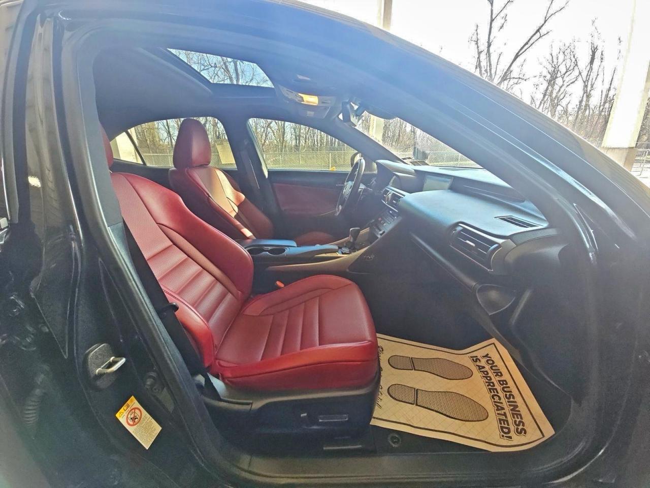 2019 Lexus Is 300 - Фото 5