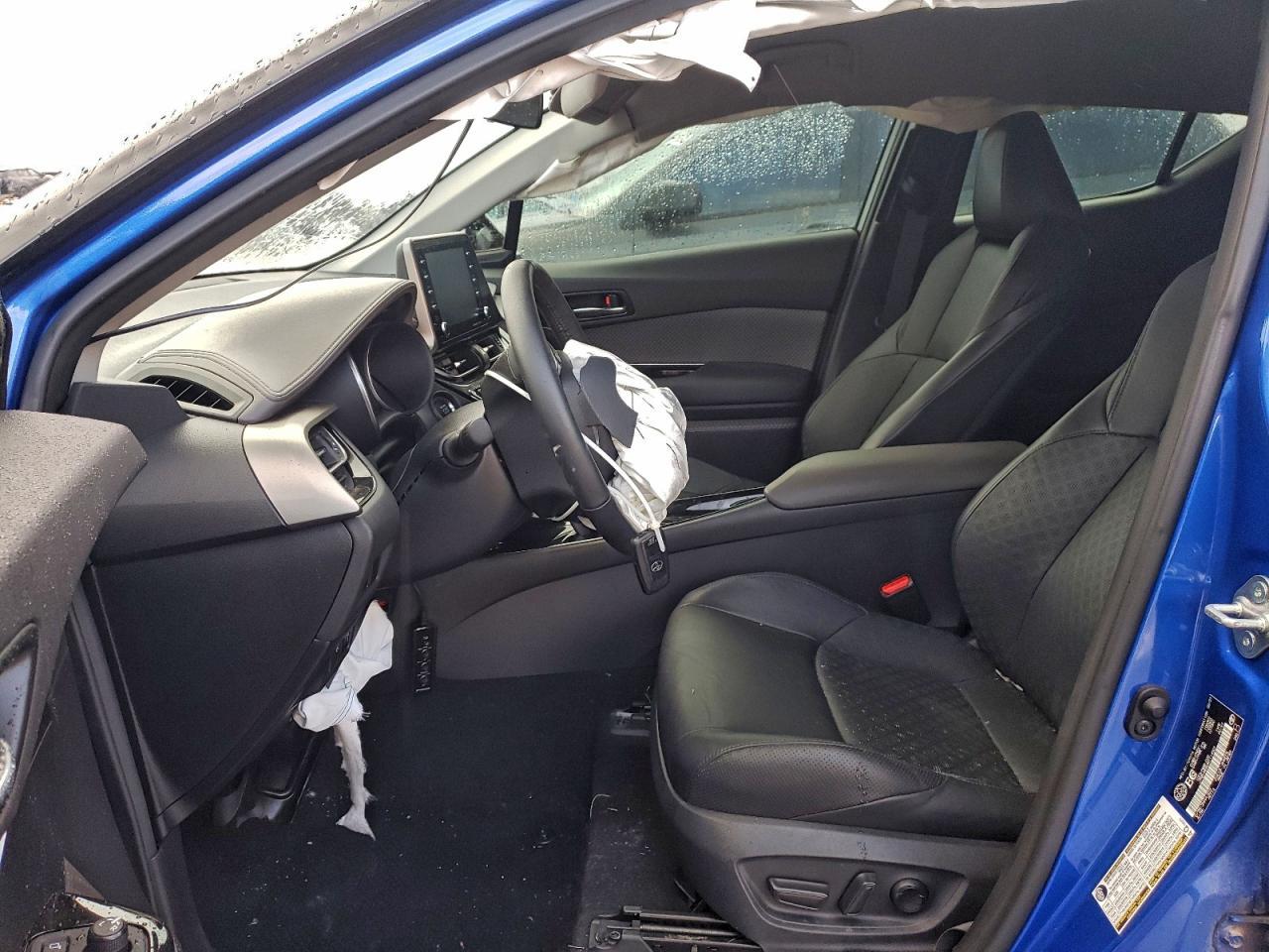 2021 Toyota C-Hr Xle - Фото 7