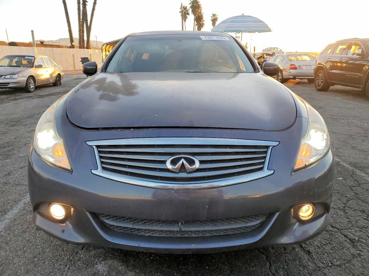 2011 Infiniti G25 Base - Фото 5