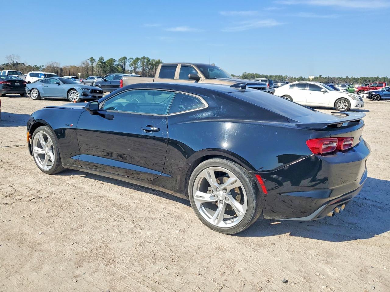 2021 Chevrolet Camaro Lz - Фото 2