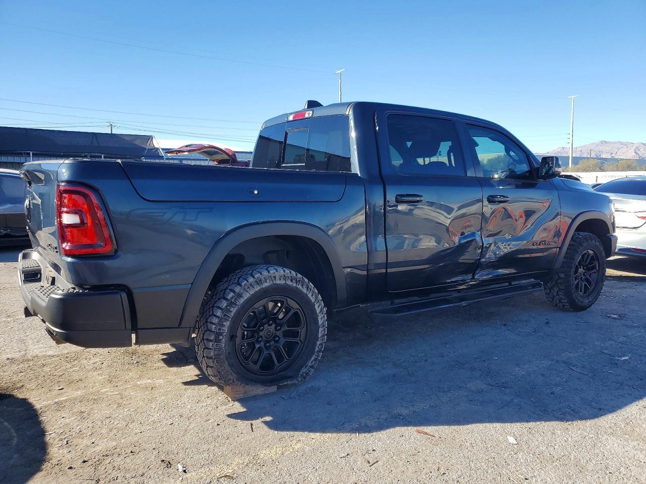 2026 Ram 1500 Rebel - Фото 3