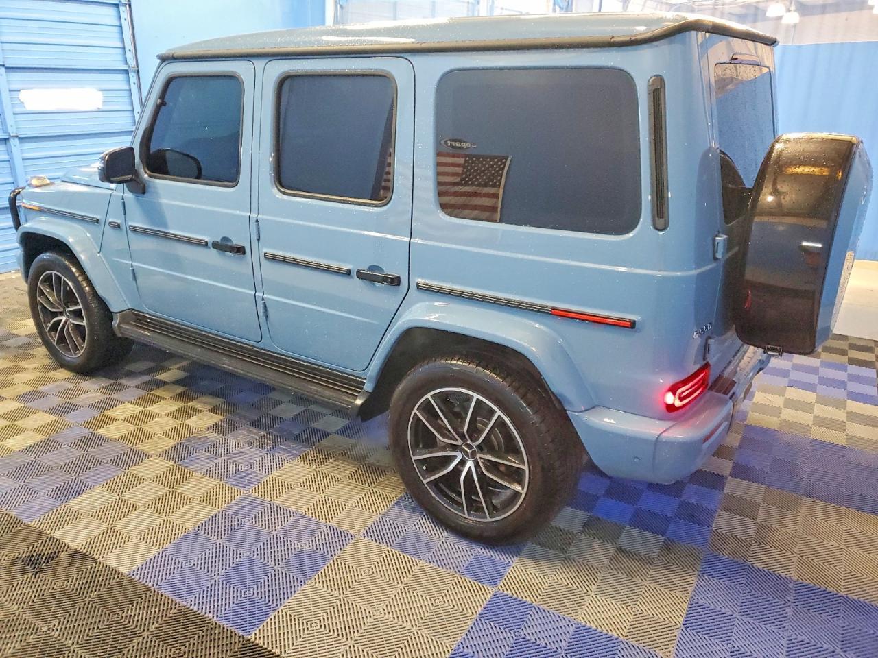 2025 Mercedes-Benz G 550 - Фото 2
