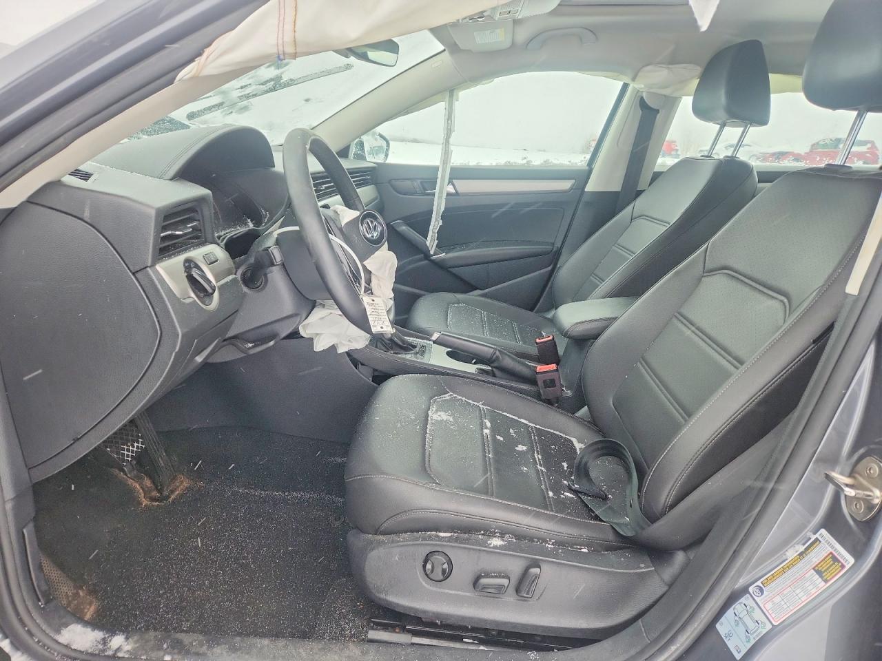 2021 Volkswagen Passat Se - Фото 7