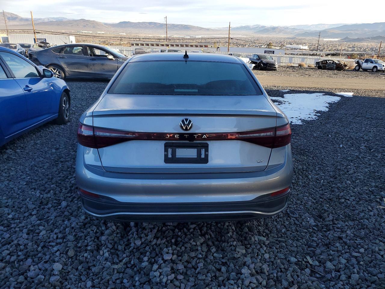 2025 Volkswagen Jetta Se - Image 6