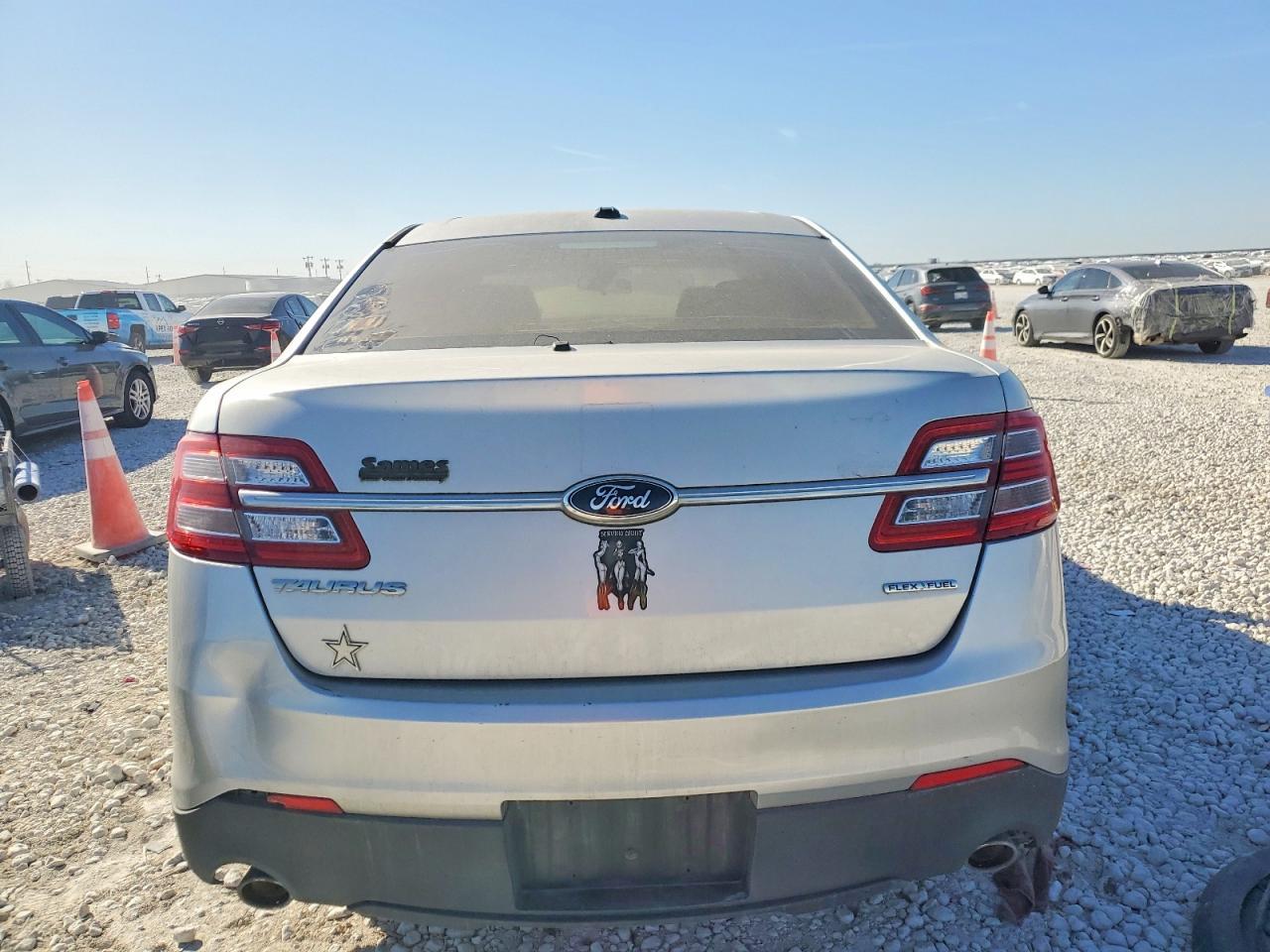 2013 Ford Taurus Se - Image 6