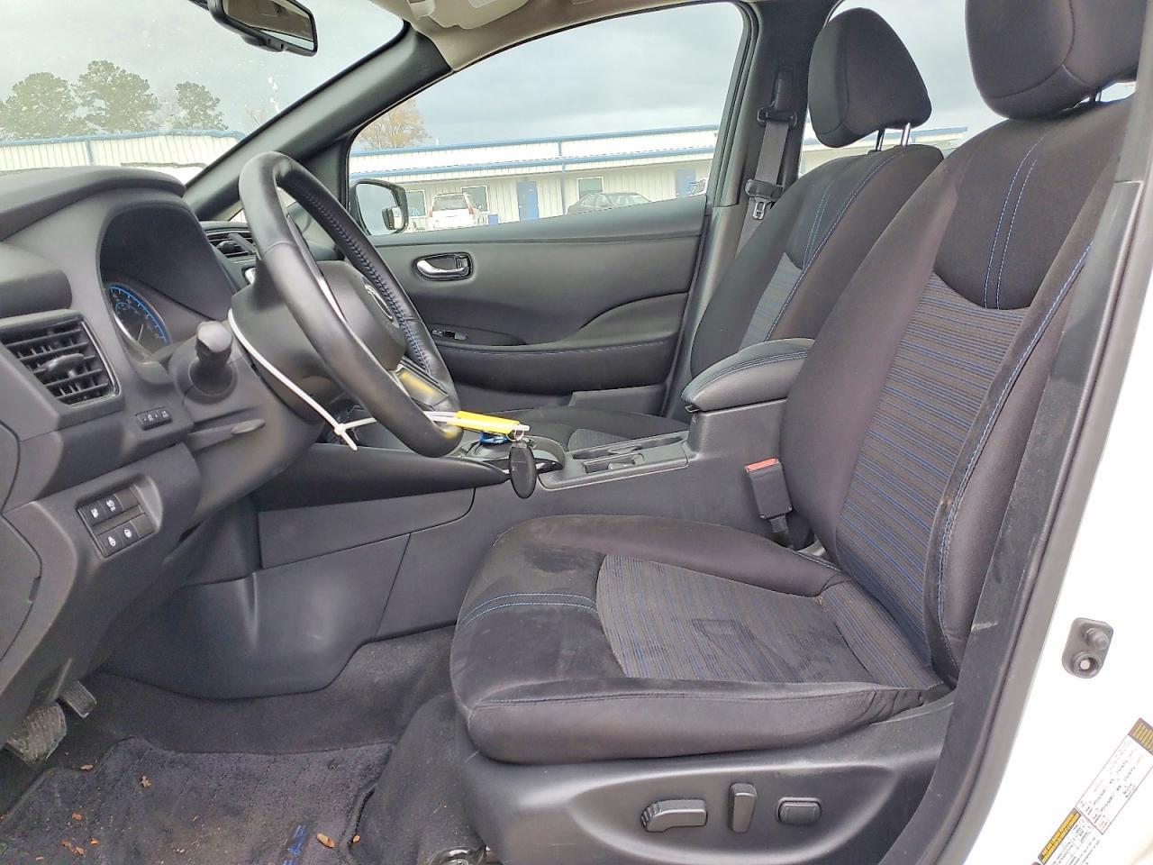2023 Nissan Leaf Sv Plus - Image 7