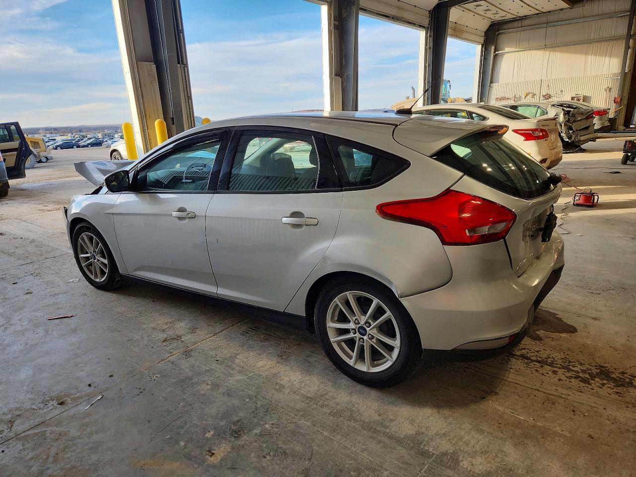 2015 Ford Focus Se - Фото 2