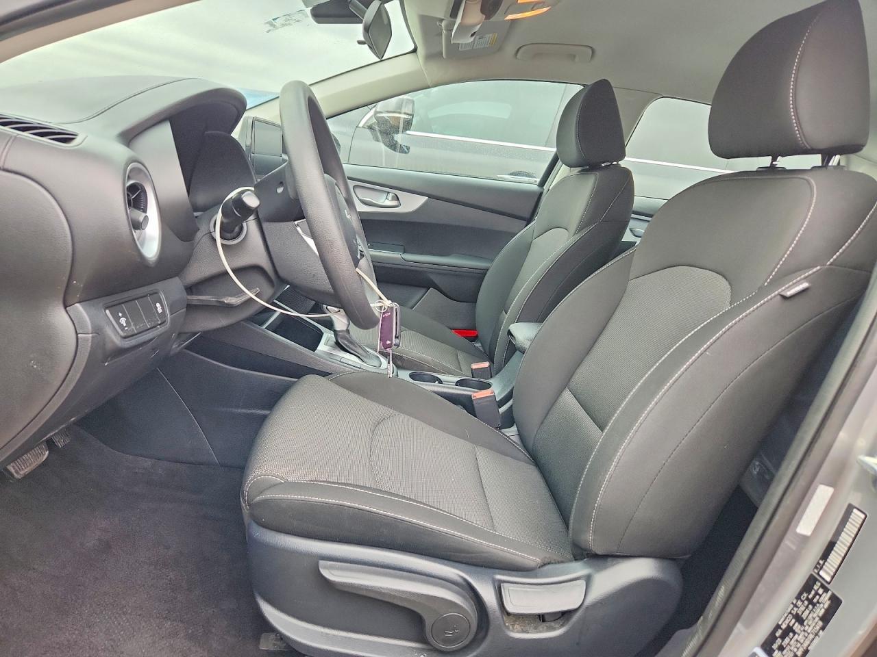 2024 Kia Forte - Image 7