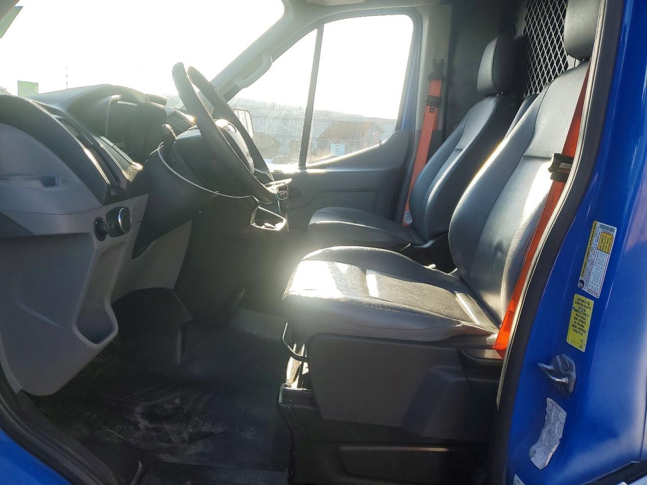 2019 Ford Transit T-250 - Image 7