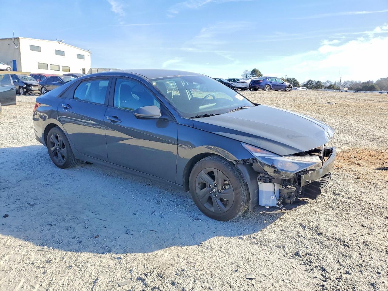 2023 Hyundai Elantra Sel - Фото 4