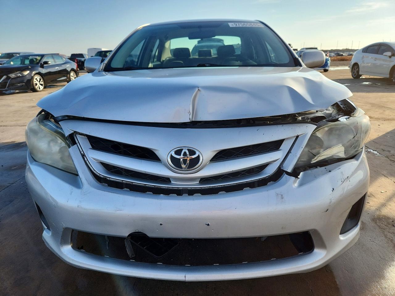 2013 Toyota Corolla L - Фото 5