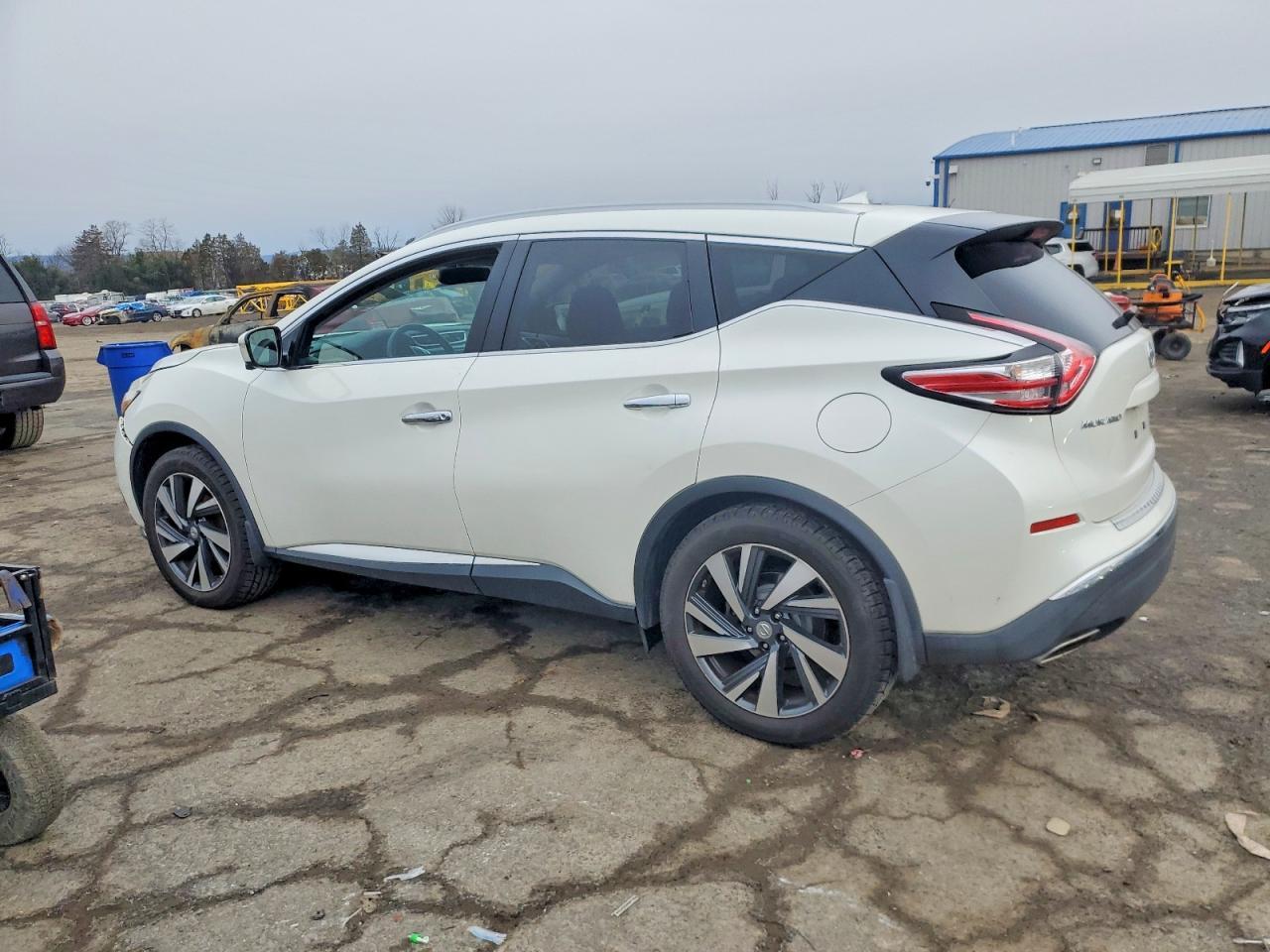 2015 Nissan Murano S - Image 2
