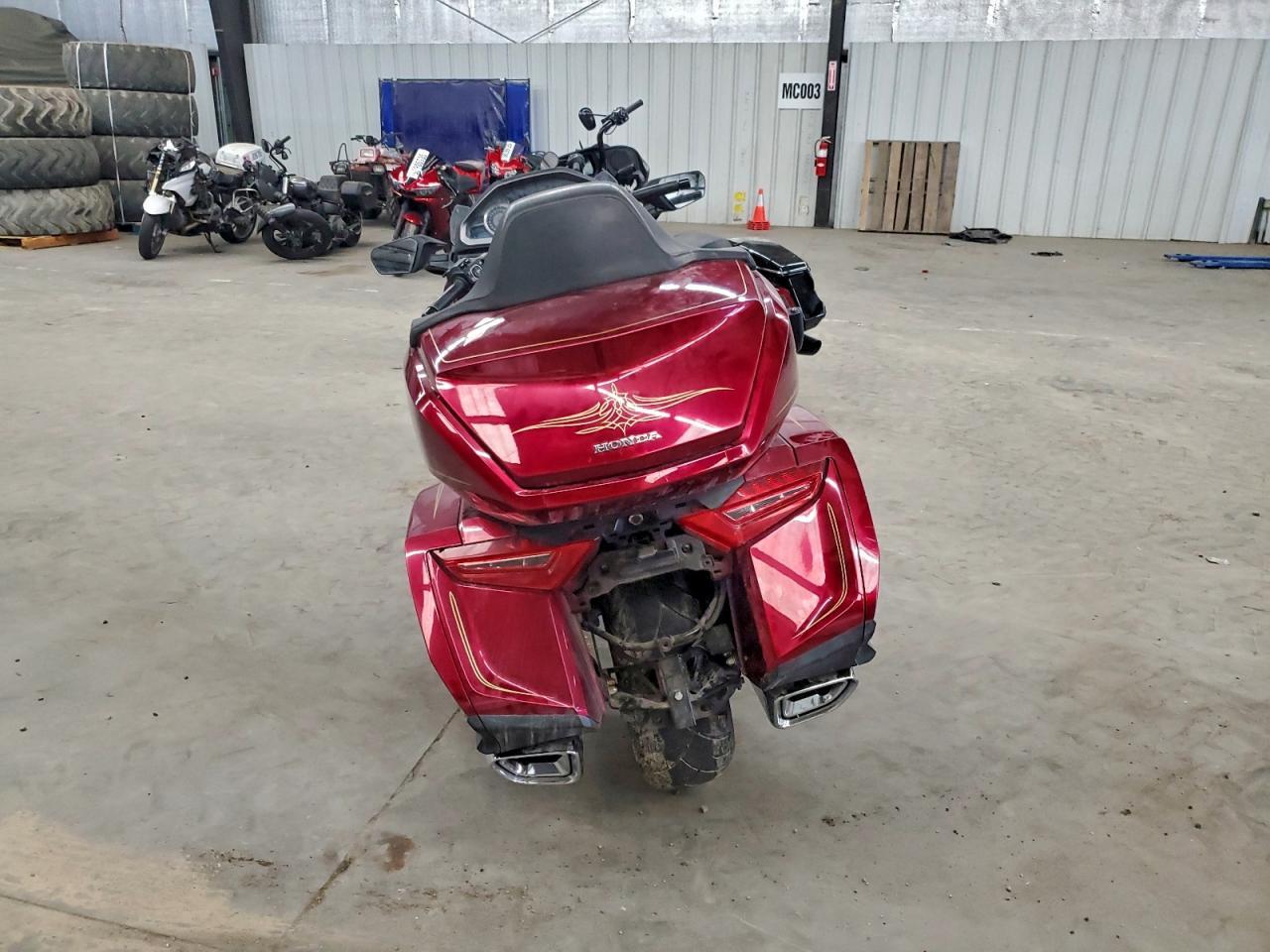 2018 Honda Gl1800 D - Фото 4