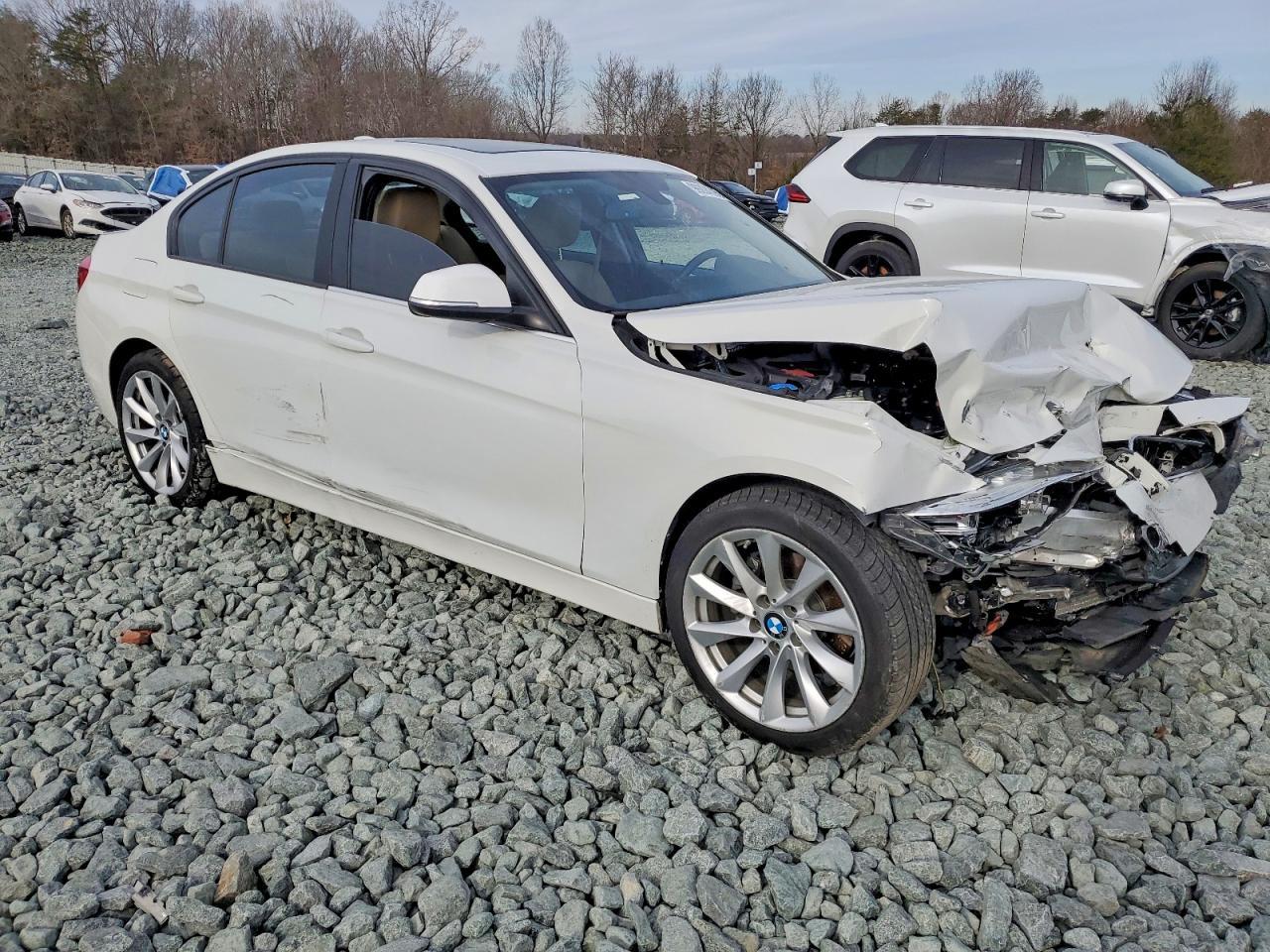 2018 BMW 320 Xi - Image 4