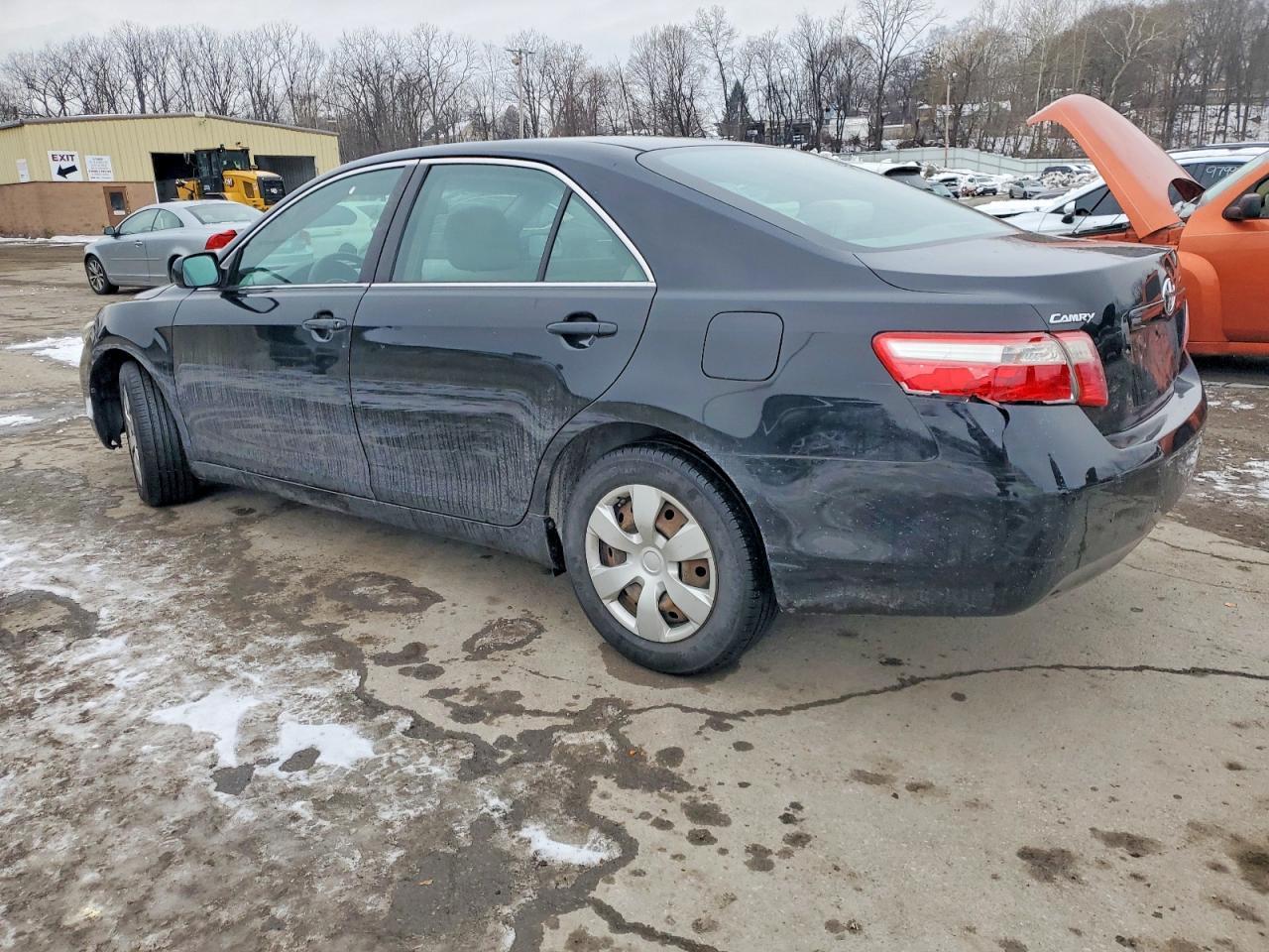 2009 Toyota Camry Base - Фото 2