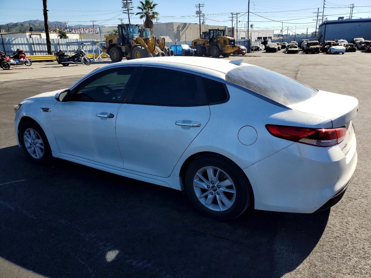 2018 Kia Optima Lx - Фото 2