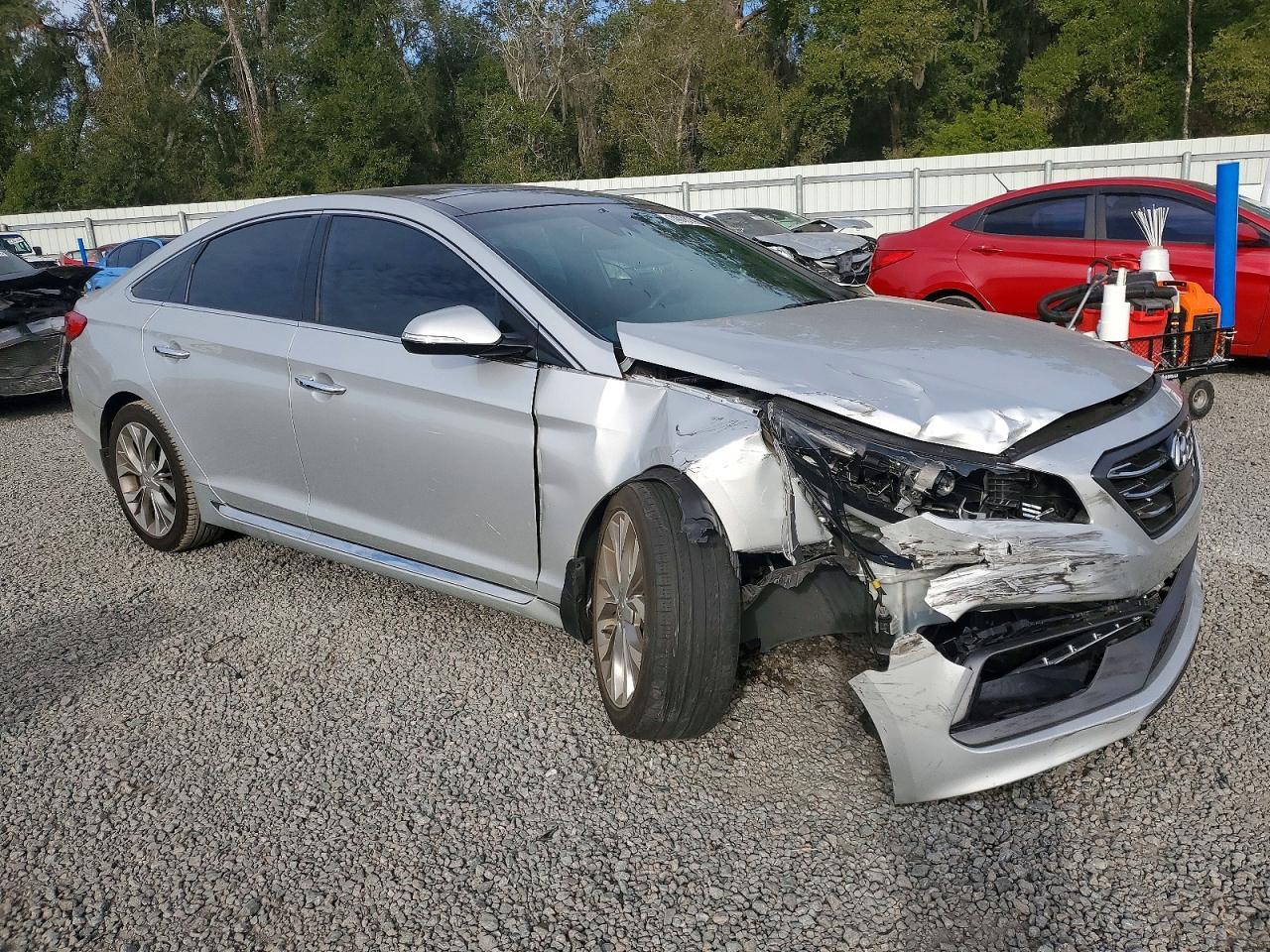 2017 Hyundai Sonata Limited 2.0T - Фото 4