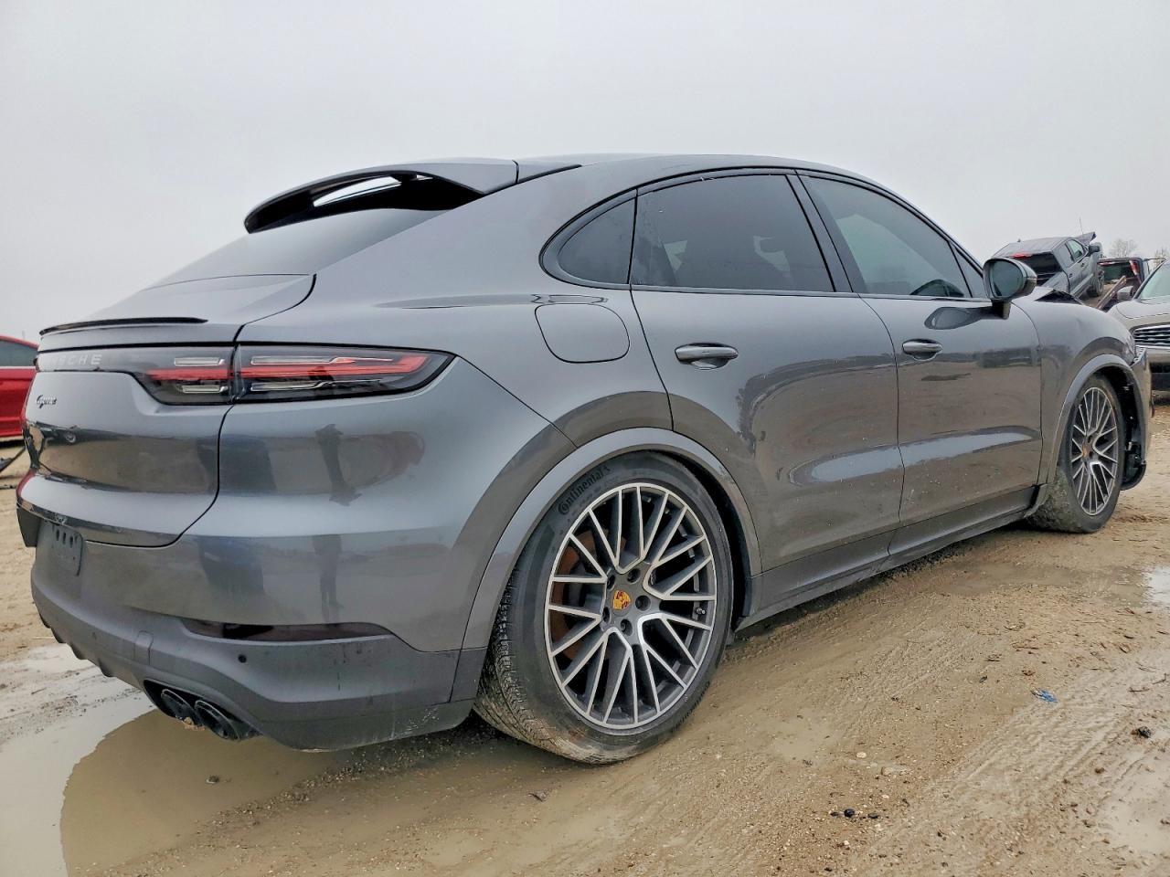 2023 Porsche Cayenne Coupe - Фото 3
