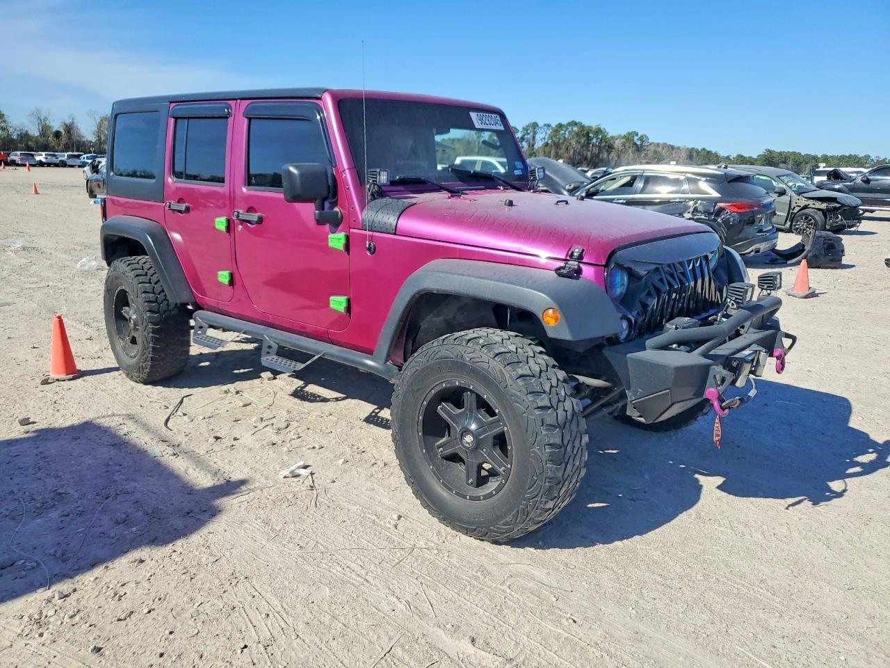 2015 Jeep Wrangler Unlimited Sahara - Фото 4