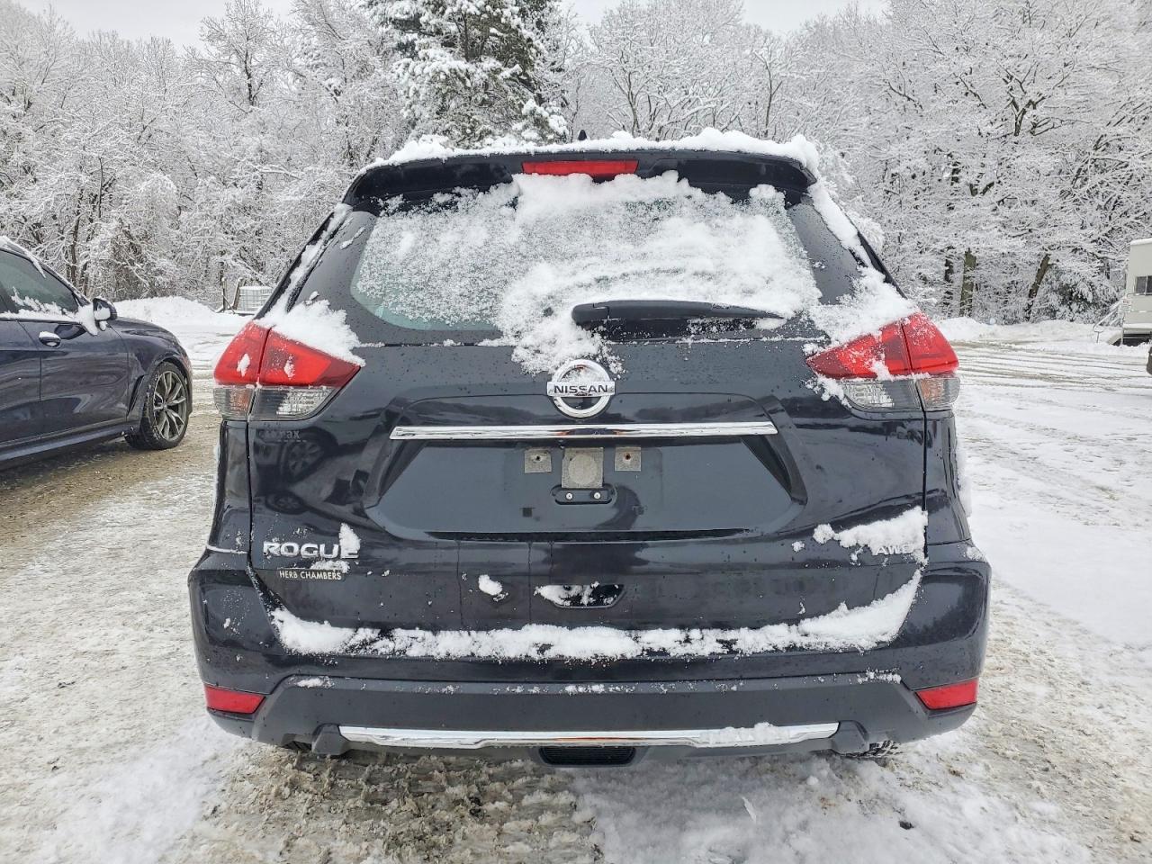 2017 Nissan Rogue S - Фото 6