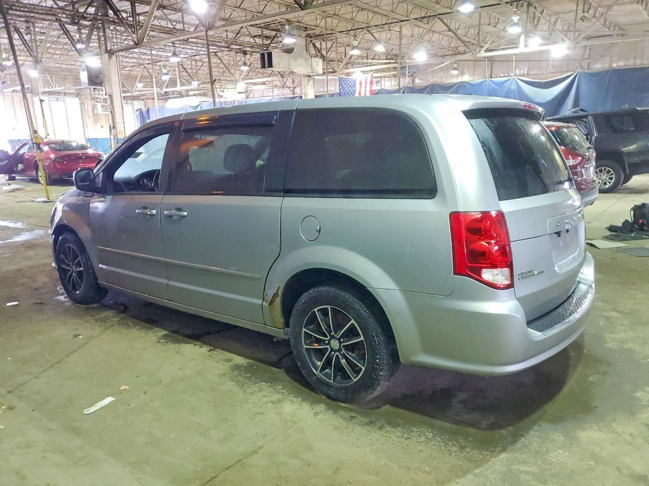 2013 Dodge Grand Caravan Sxt - Фото 2