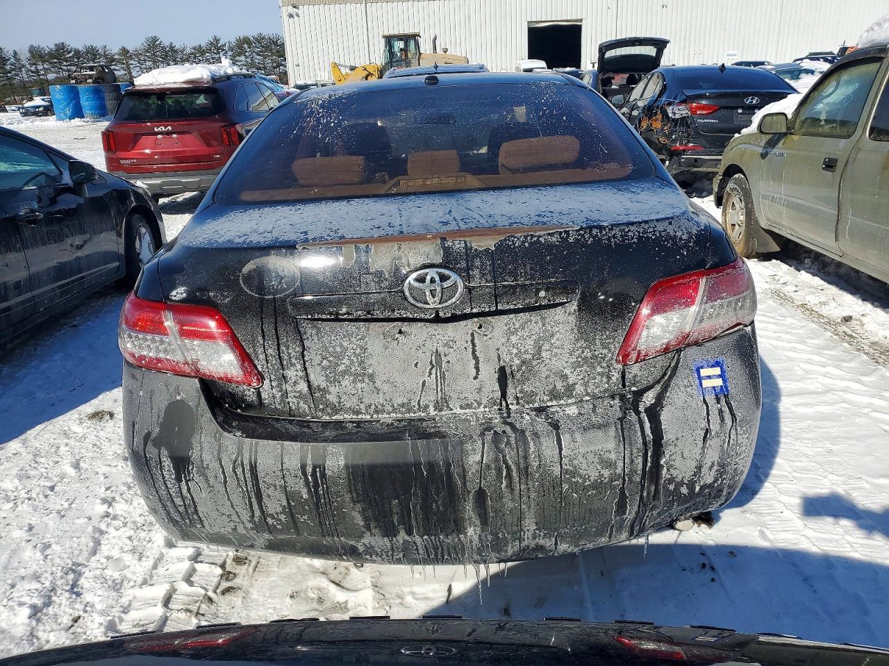 2010 Toyota Camry Base - Фото 6