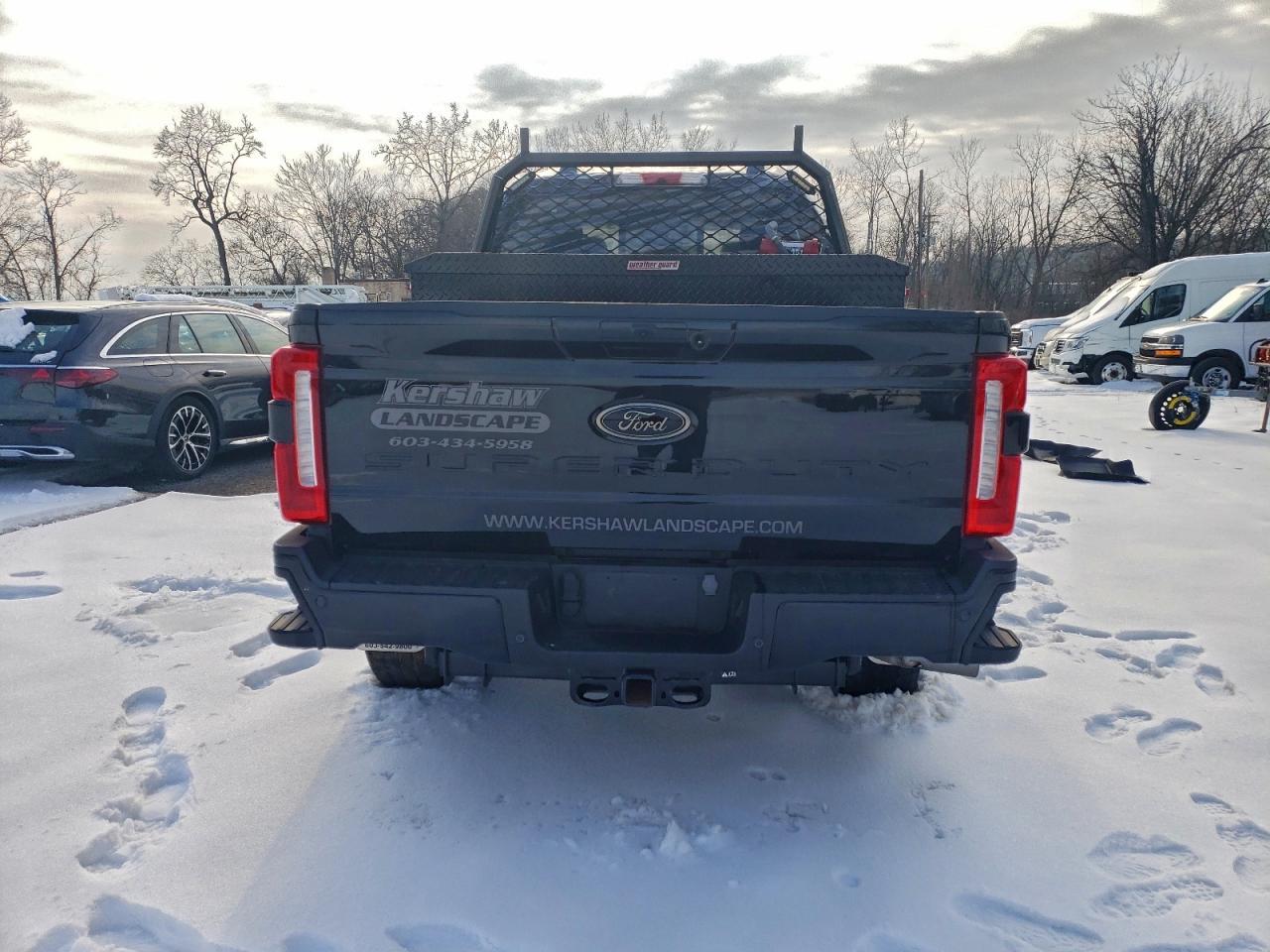 2023 Ford F350 Super Duty - Фото 6