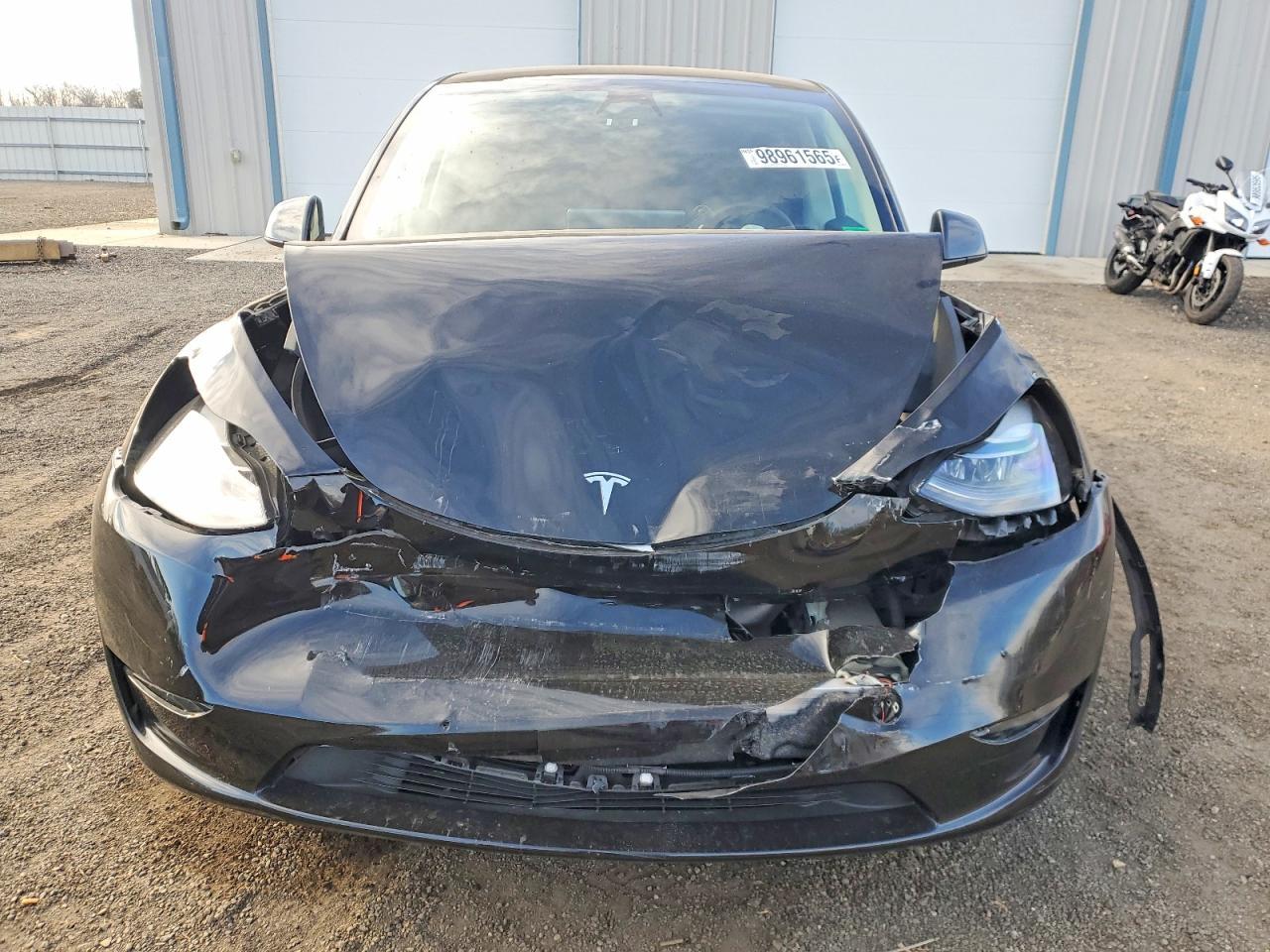 2023 Tesla Model Y - Фото 5