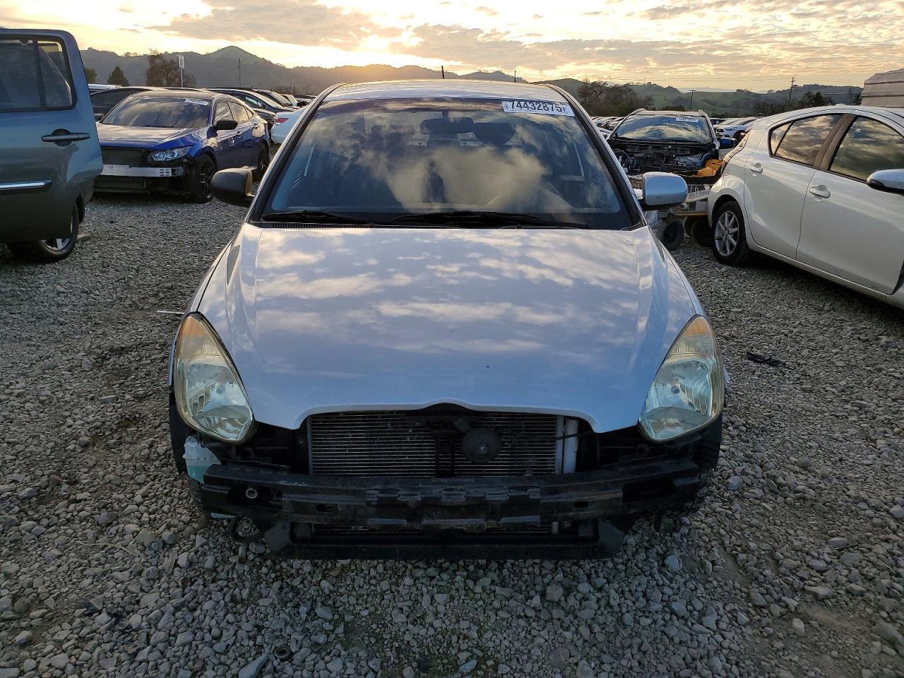 2010 Hyundai Accent Gls - Image 5