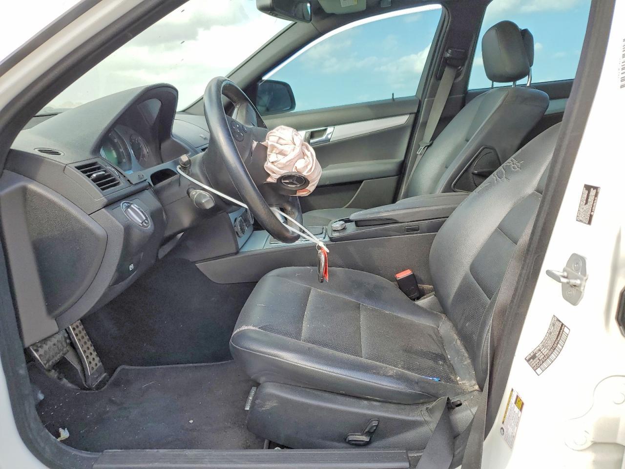 2008 Mercedes-Benz C 300 - Фото 7