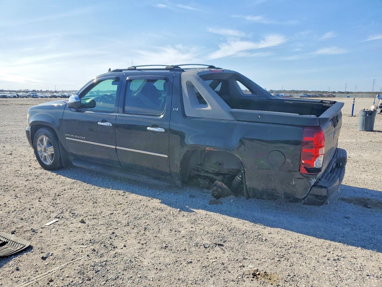 2009 Chevrolet Avalanche K1500 Ls - Фото 2