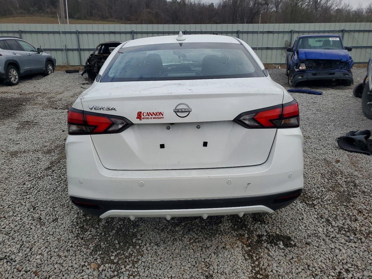2025 Nissan Versa Sv - Фото 6