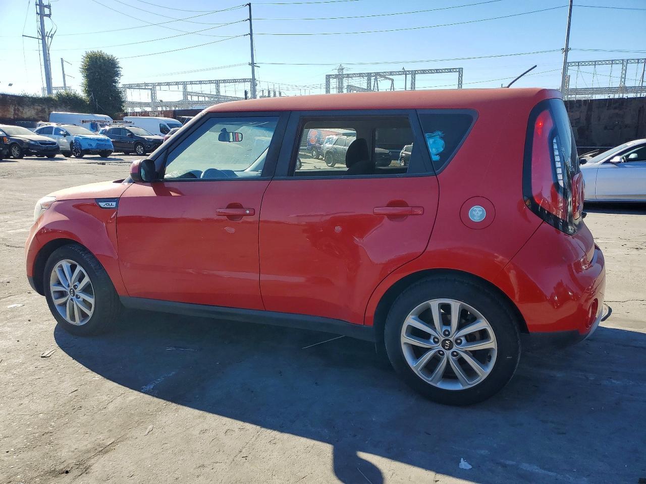2019 Kia Soul + - Image 2