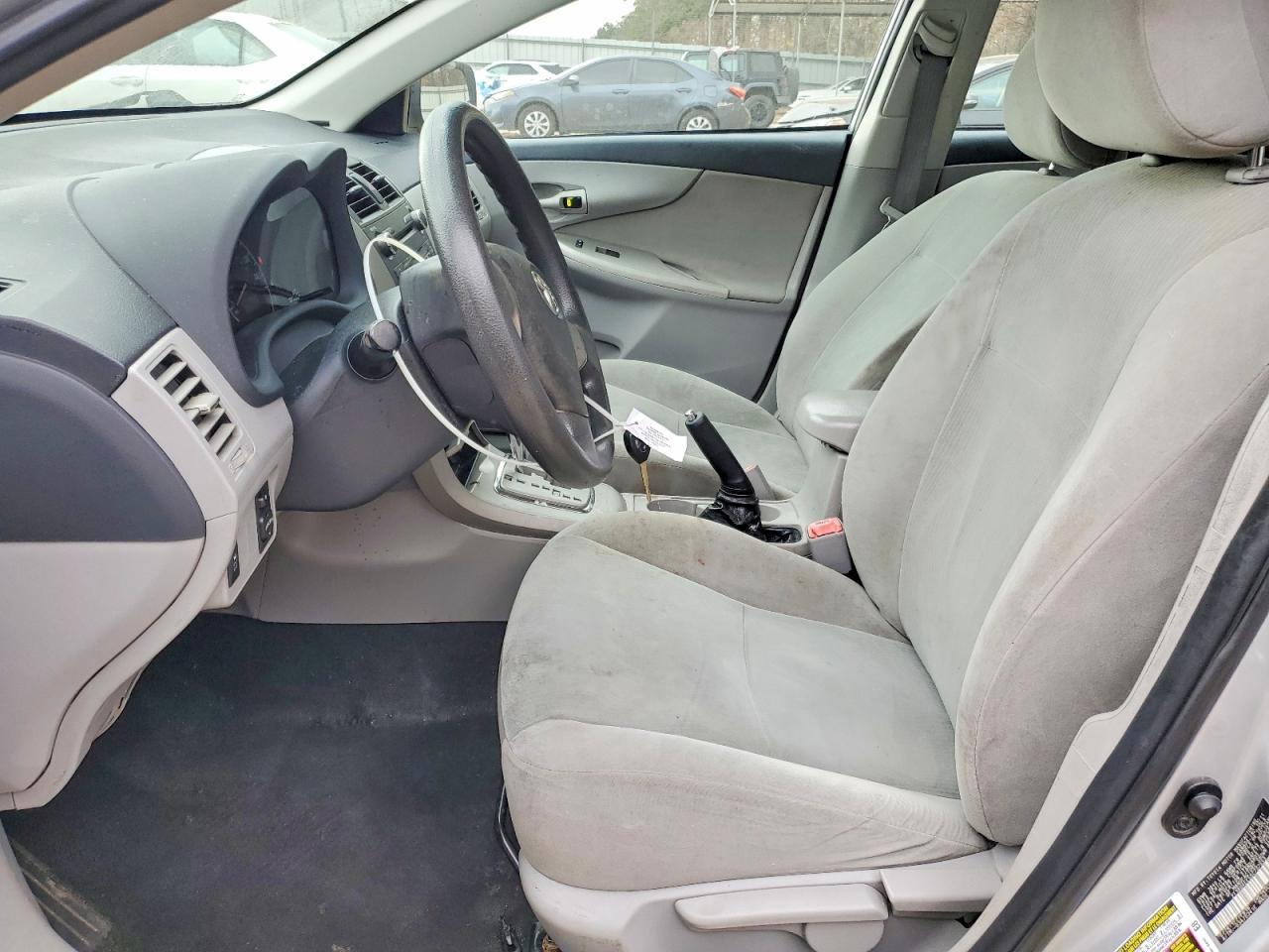 2011 Toyota Corolla Base - Image 7