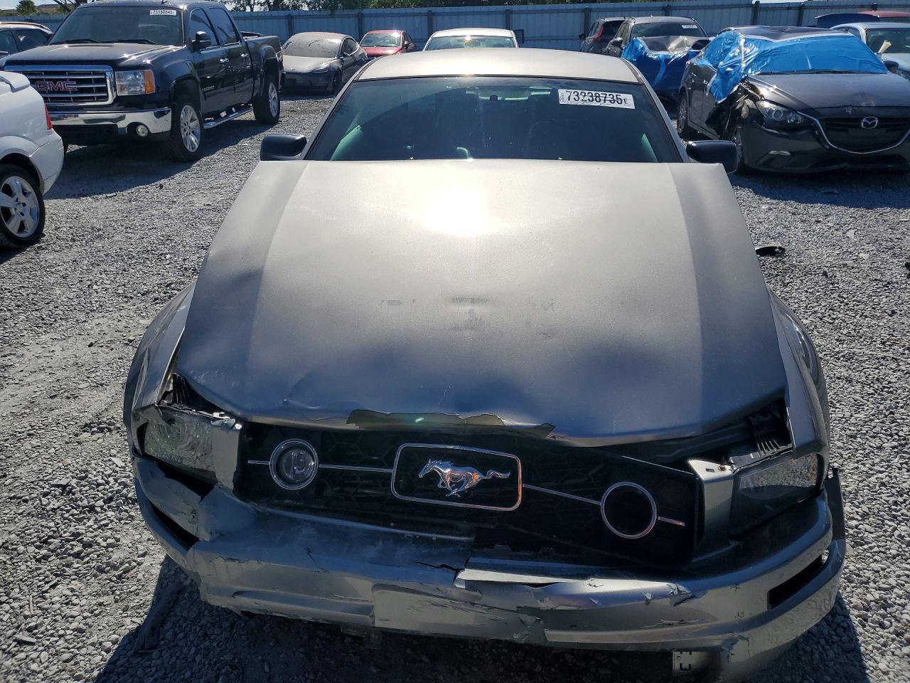 2008 Ford Mustang - Image 5