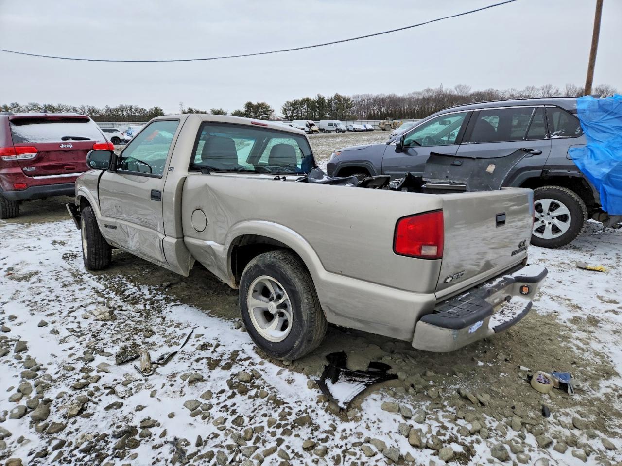 2000 Chevrolet S Truck S10 - Фото 2