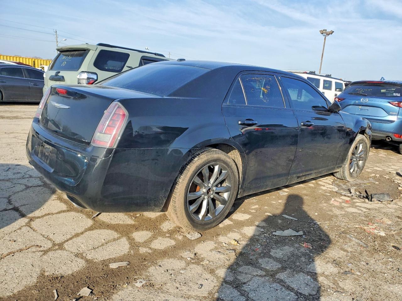 2014 Chrysler 300 S - Image 3