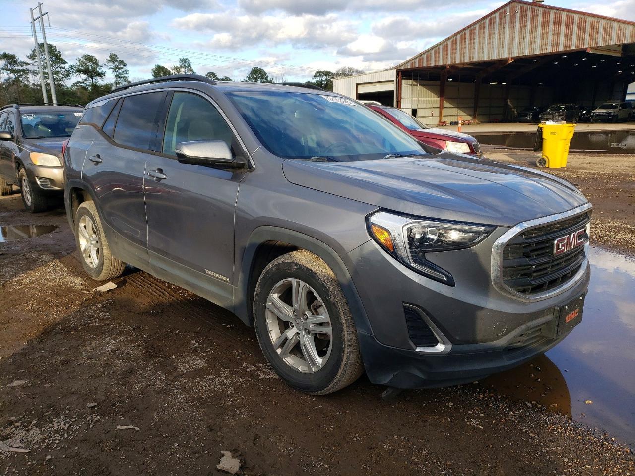 2020 GMC Terrain Sle - Image 4