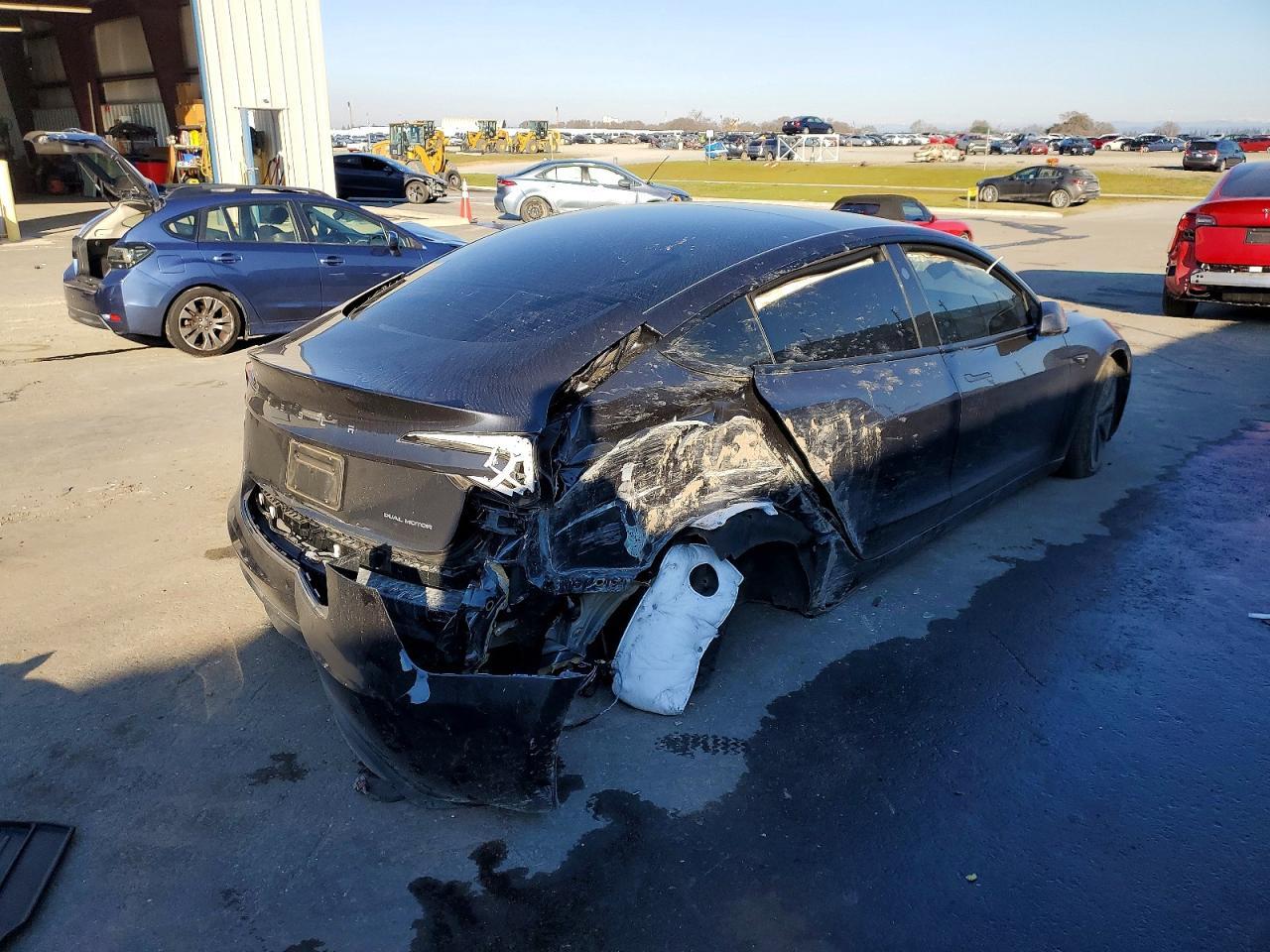 2025 Tesla Model 3 - Image 3