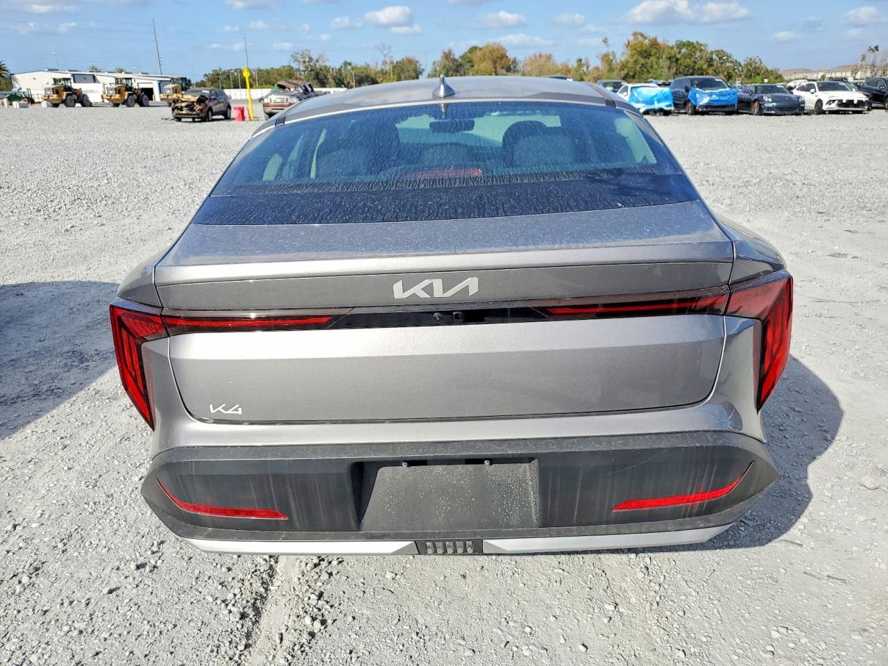2025 Kia K4 - Фото 6