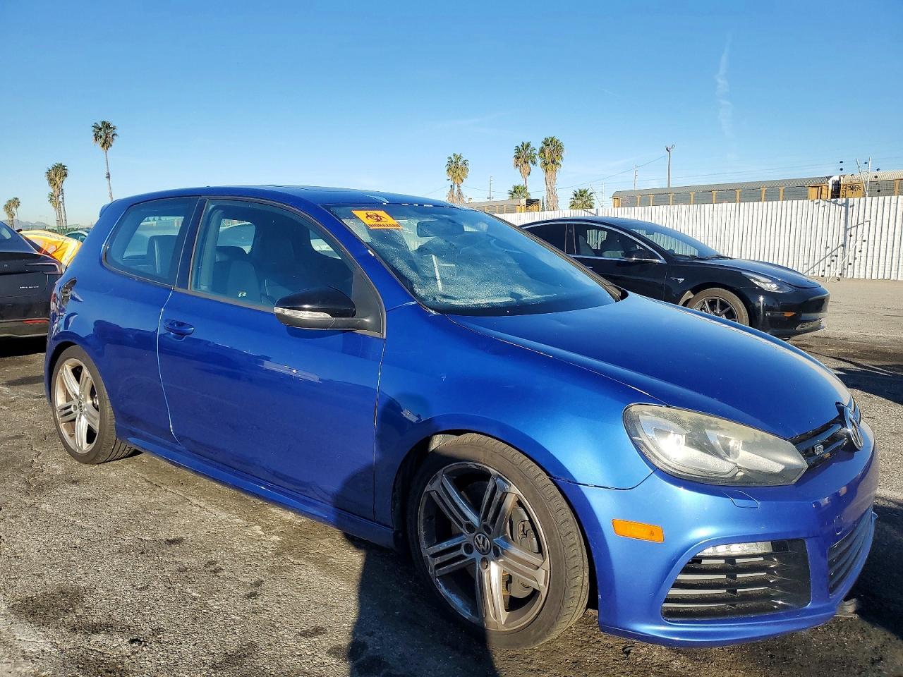 2012 Volkswagen Golf R - Image 4