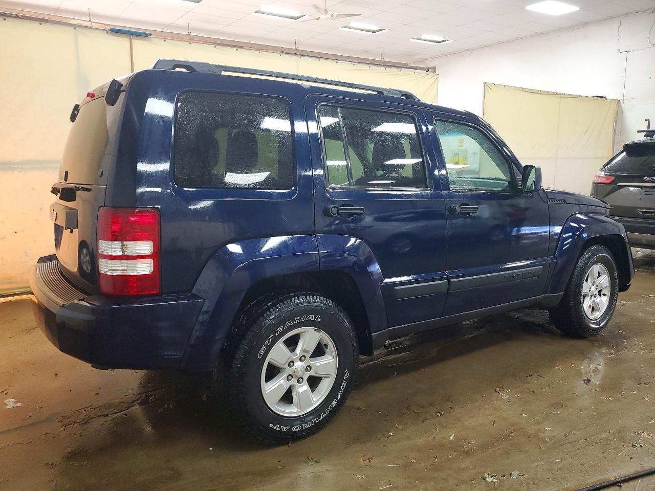 2012 Jeep Liberty Sport - Image 3