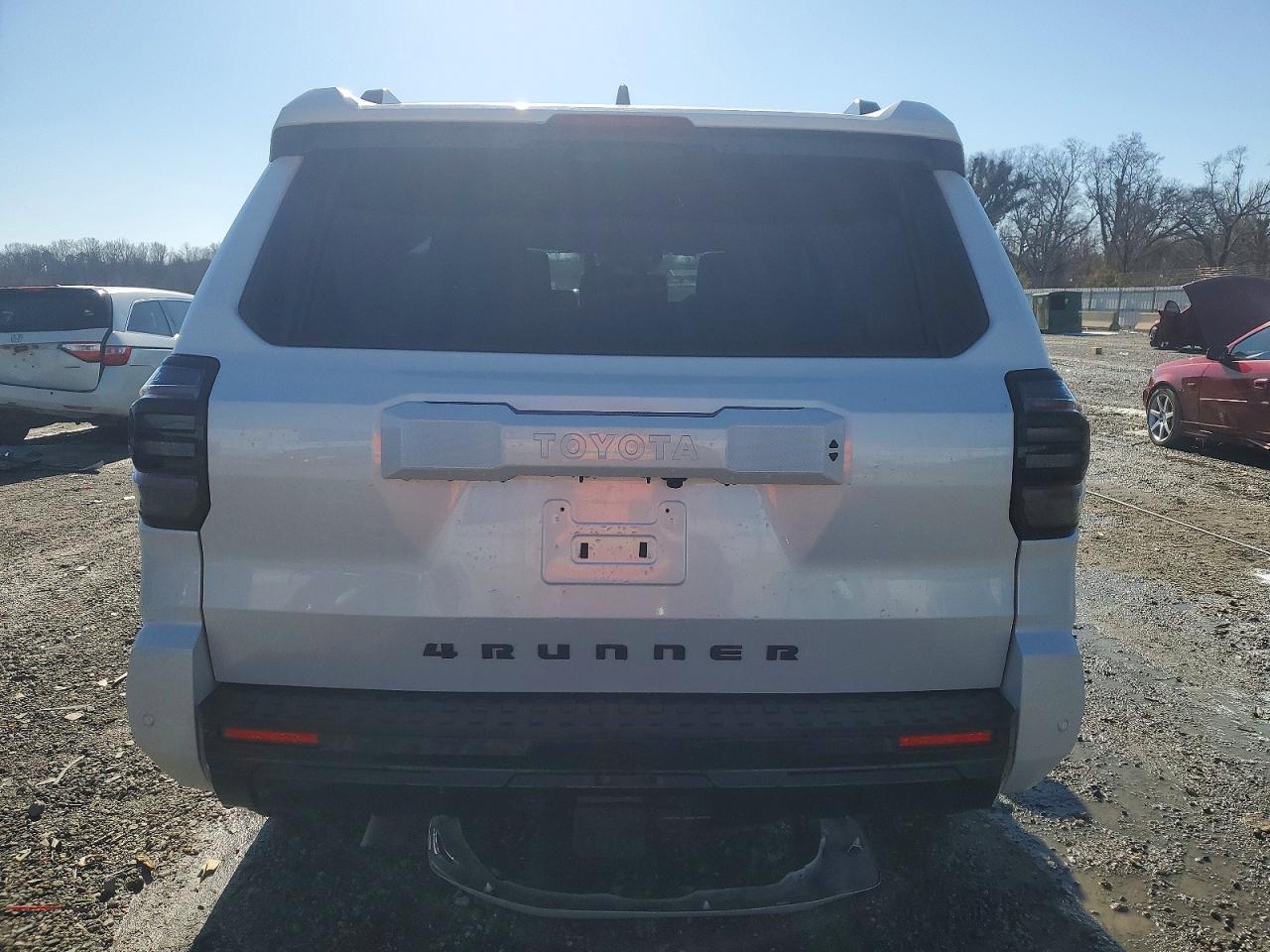 2025 Toyota 4Runner Sr5 - Image 6