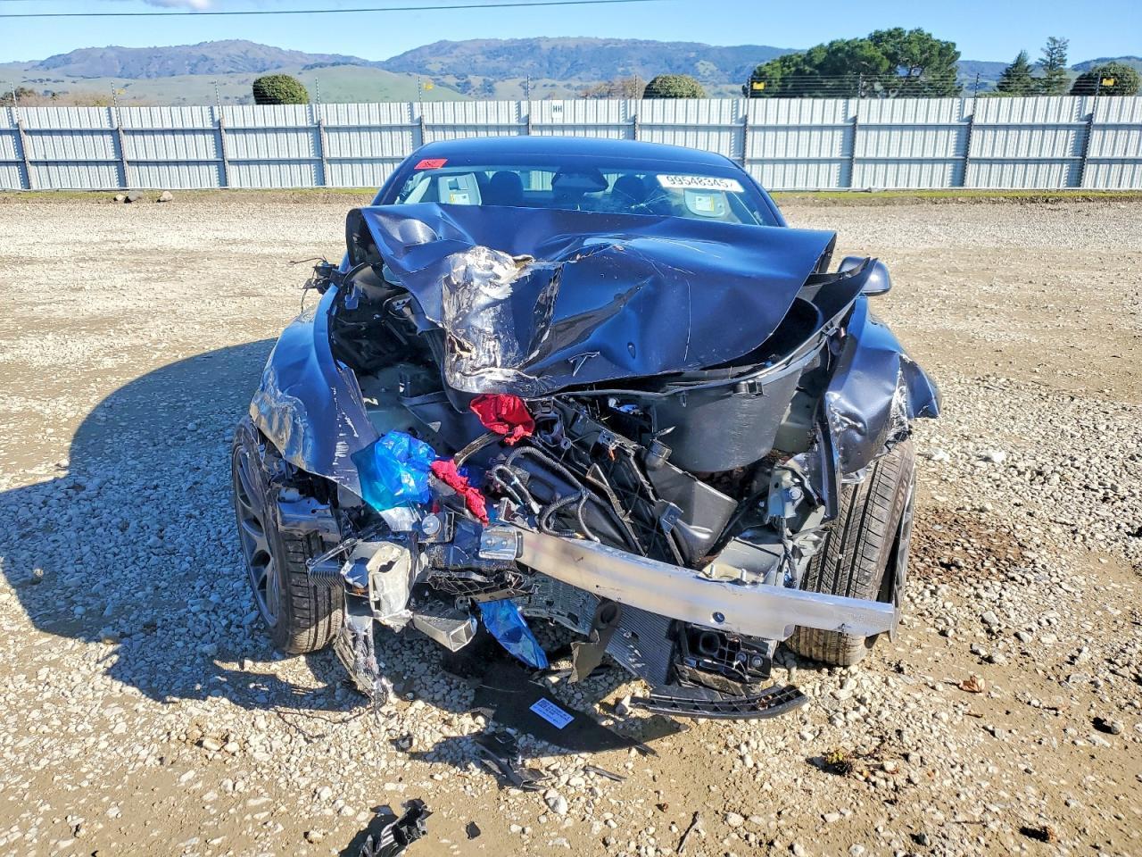 2025 Tesla Model 3 - Фото 5