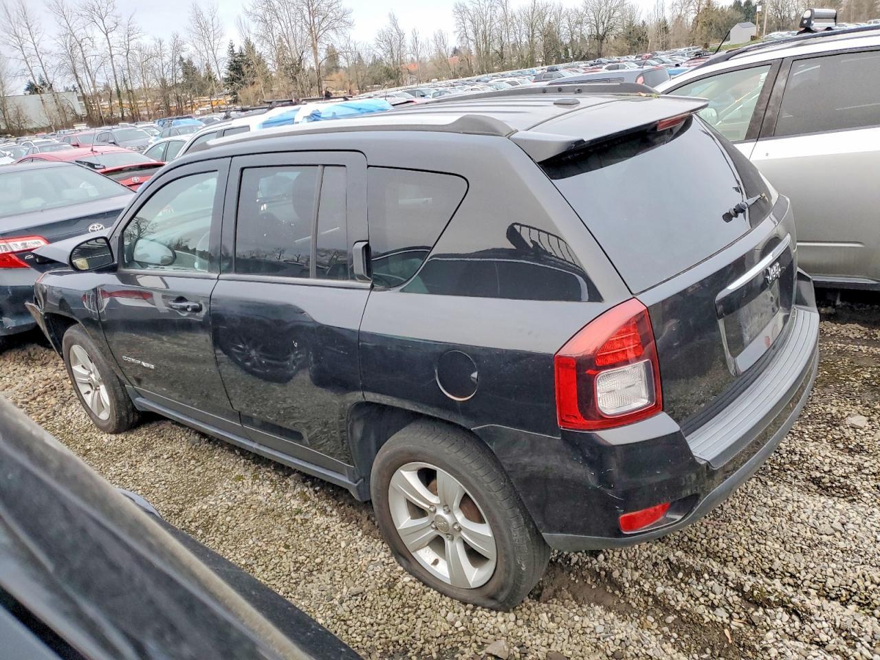 2016 Jeep Compass - Фото 2